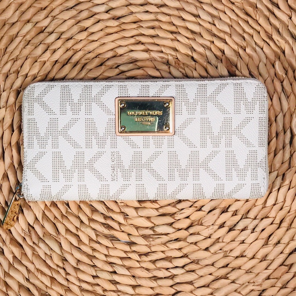 MICHAEL Michael Kors - Jet Set Zip Wallet